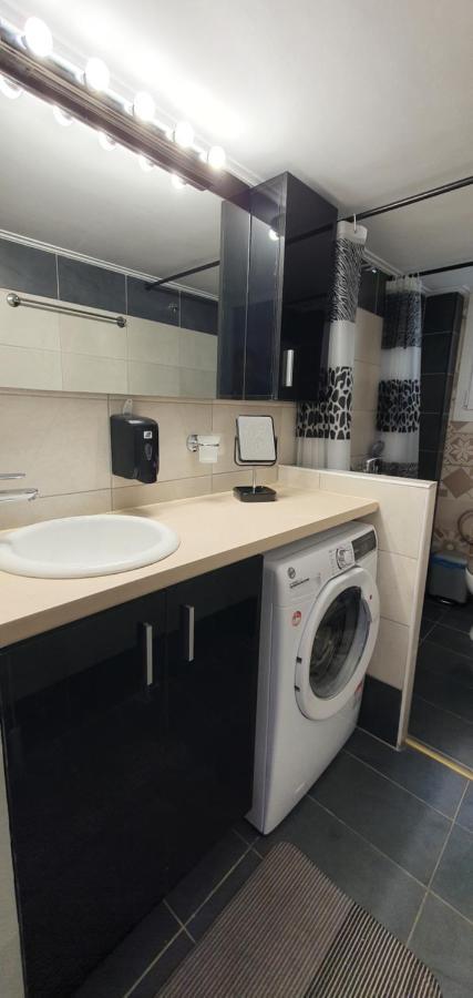 Athens City Center Apartment Next To Metro & Close To Acropolis Exterior foto